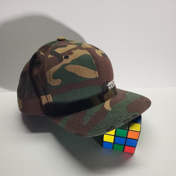 Hat - Picture 3 of 5